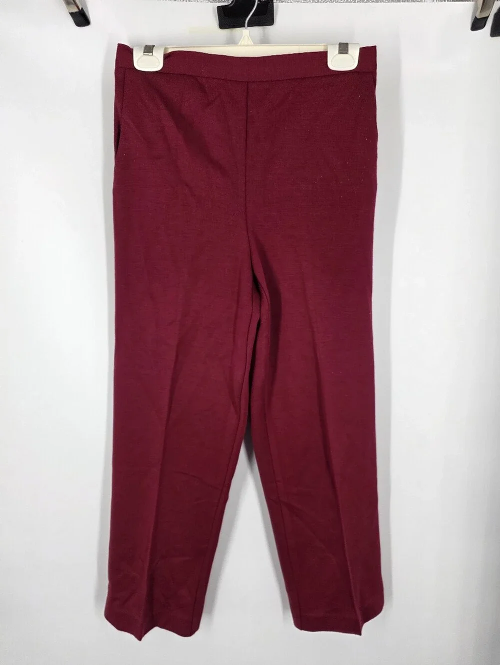 Alfred Dunner Burgundy Knit Elastic Waist Pants Size 8 Pull On Trousers
